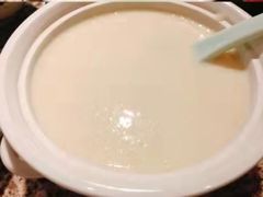 民国美龄粥-南京大牌档(香港广场店)