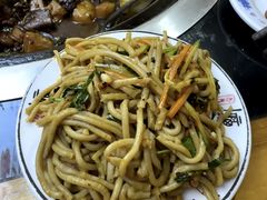 -东北铁锅炖鱼·大鹅·小鸡·排骨(五塔寺广场店)