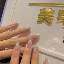 -HUII NAIL绘京美甲美睫会馆