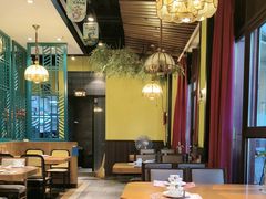 -黄泥岗·地道湖北菜(奥特莱斯店)