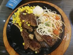 -豪客来牛排(府河店)