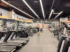 -VLines耀能运动24小时·月付制健身(京广桥店)