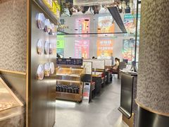 -一绪に和牛寿喜烧(罗湖益田假日店)