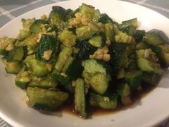 拍黄瓜-虎虎龙虾•9年湖北匠(双井店)