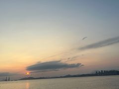 -双月湾情人堤