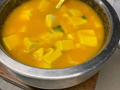 石锅金汤虾仁豆腐-八月小厨· 湛江风味粤菜