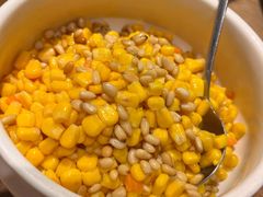 玉米松仁-费大厨辣椒炒肉(黄兴中心广场店)