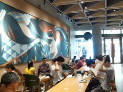 大堂-星巴克臻选(东莞长安万科广场店)