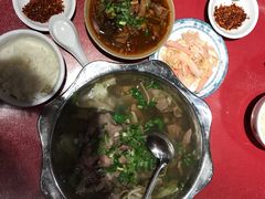 -谢老五跷脚牛肉·非遗传承店