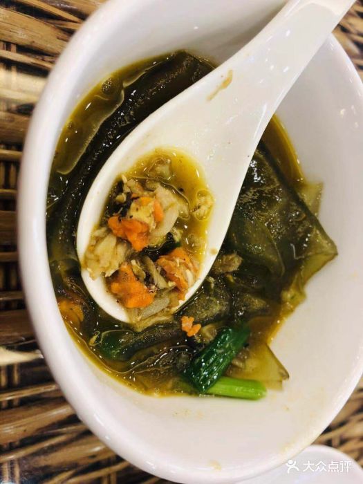 老季市私家菜馆(工农路店)蟹黄粉皮图片 - 第1张