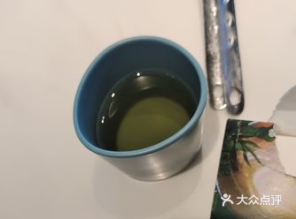 环境很优雅的原味椰子鸡