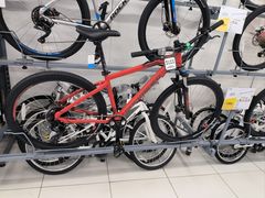 -迪卡侬(高新万达店)