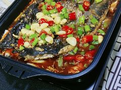 -云晓光头烧烤吧(盛夏店)