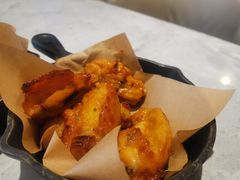 -必胜客(仲盛商城王安宇主题店)