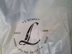 -罗森尼娜(德思勤店)