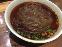 -万记麻辣烫国展总店