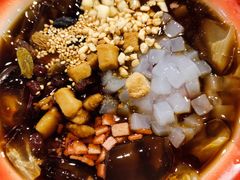 冰粉-爆炸头阿姨小四川正宗川味小吃(无任何分店)