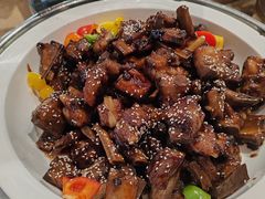 -荣誉国际酒店-云顶旋转餐厅