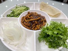 京酱肉丝春饼-苏师傅菜馆(上沙店)