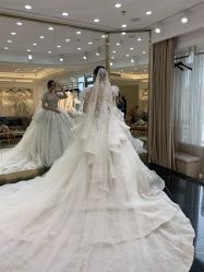 点击看大图 -拉瑞娜LaReine婚纱礼服高级定制