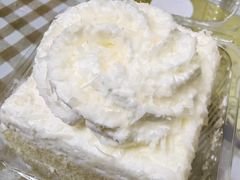 -红宝石·鲜奶小方·海派西点房(南丹店)