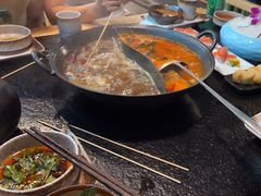 -鹿鸣山草本茶香火锅(园西路店)