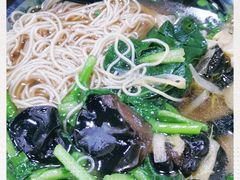 -老陆稿荐(西中市店)