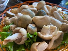 -雄诏大酒店火锅·特色小吃