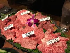 松阪牛肉拼盘-松阪牛焼肉M(法善寺横丁店)