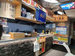 -呷佬·长沙手工米粉(金沙江路店)