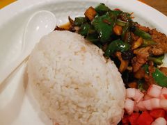 -阳阳中国饭(龙湖大兴天街)