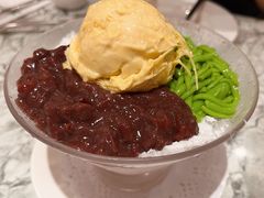 猫山王榴莲红豆煎蕊-关夫人餐厅(阳光广场店)