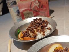 -巴厘龙虾·榜首油焖大虾(音乐学院·沿江酒馆店)