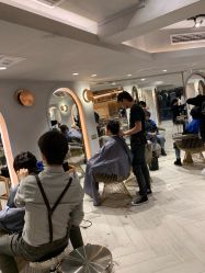 -苏豪路易士·嘉玛发廊