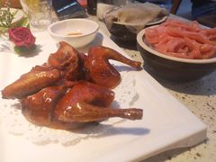 -二荆条·蜀鲜汇城市森林火锅