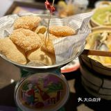和我之前吃到过的都不太一样，沾上面包还是非常不错的