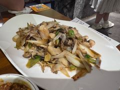 -五谷丰登农家院·地道胶东菜·海鲜烧烤(威海店)