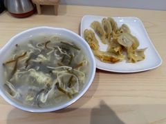 -肥叔锅贴(大钟楼店)