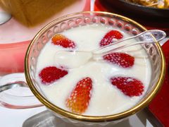 草莓豆花-相遇·鲜炒黄牛肉(丹阳吾悦广场店)