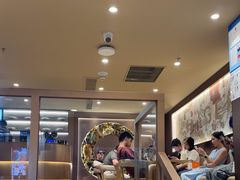 -霸王茶姬(上海恒基名人店)