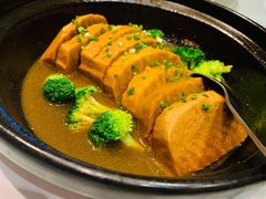 一品香芋煲-上海会馆(香港名都店)