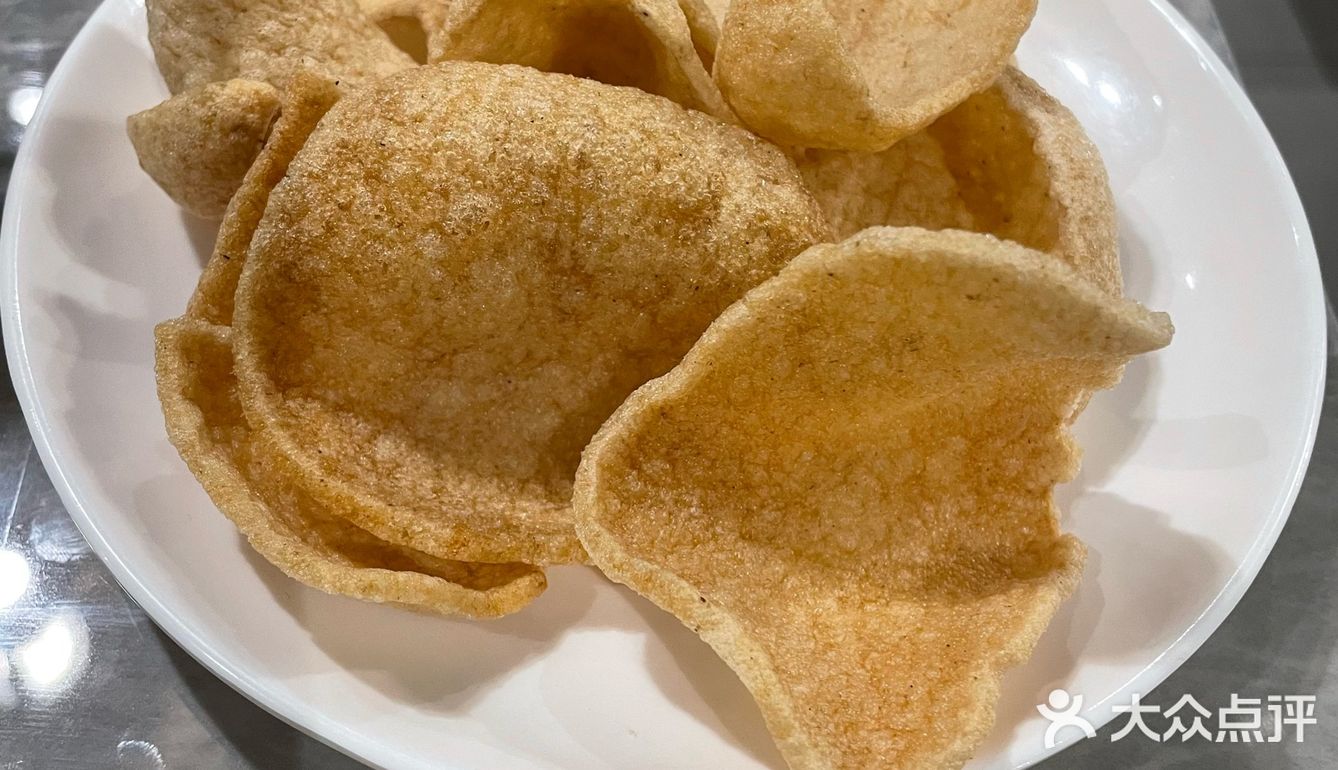 锅来乐地锅鸡：特色餐馆大揭秘