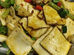 -人民公社铁锅炖·东北菜(卫国道店)