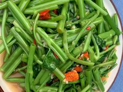 -拾光音乐餐酒吧(告庄星光夜市店)