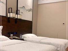 -松月湖大酒店