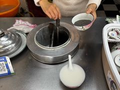 -老福平张记杏仁茶芝麻茶