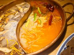 -洱火云南酸菜牛肉火锅(石景山当代商城店)