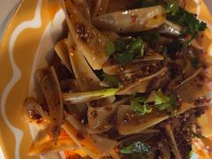 -嗨辣小聚·盘锦河蟹·海鲜烧烤龙虾(盘锦十年好店)