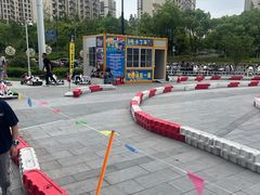 -万达广场(临港店)