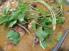 野生杂鱼锅-香乡美食府特色肥西老母鸡(三河古镇店)